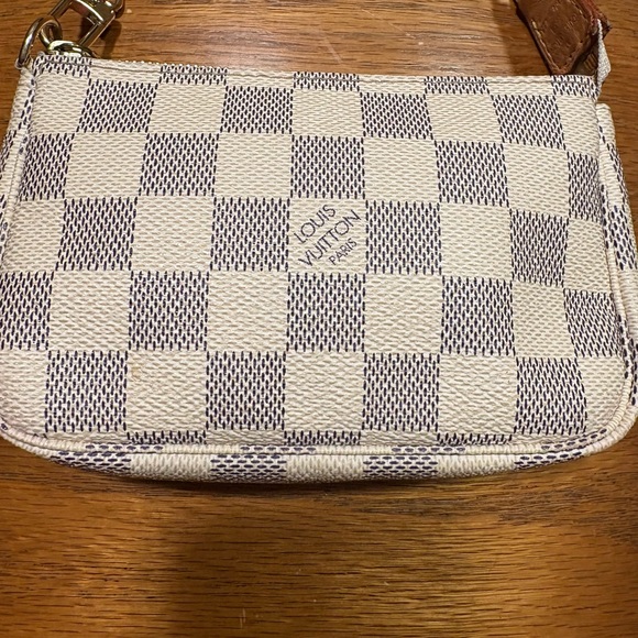 Louis Vuitton Damier Azur Mini Pochette 100% Authentic USA - Picture 2 of 9